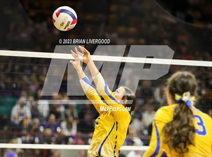 Thumbnail 2 in Weldon Valley vs. Kit Carson (CHSAA 1A Round 1) photogallery.