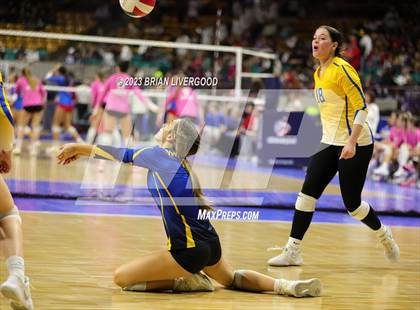 Thumbnail 1 in Weldon Valley vs. Kit Carson (CHSAA 1A Round 1) photogallery.
