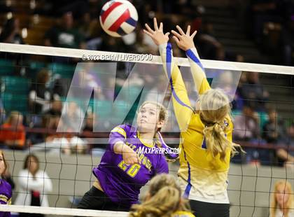 Thumbnail 1 in Weldon Valley vs. Kit Carson (CHSAA 1A Round 1) photogallery.