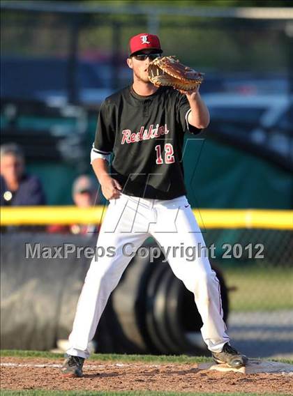 Thumbnail 2 in Victor vs. Lancaster (NYSPHSAA Class AA Regional) photogallery.