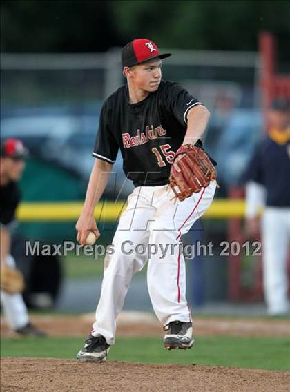 Thumbnail 3 in Victor vs. Lancaster (NYSPHSAA Class AA Regional) photogallery.