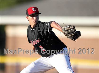 Thumbnail 2 in Victor vs. Lancaster (NYSPHSAA Class AA Regional) photogallery.