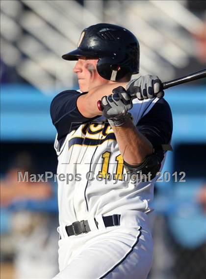 Thumbnail 3 in Victor vs. Lancaster (NYSPHSAA Class AA Regional) photogallery.