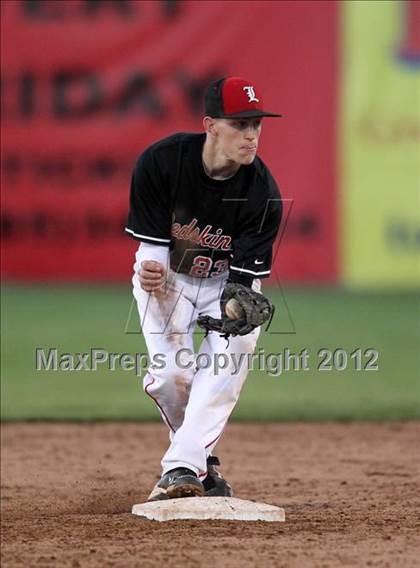 Thumbnail 3 in Victor vs. Lancaster (NYSPHSAA Class AA Regional) photogallery.