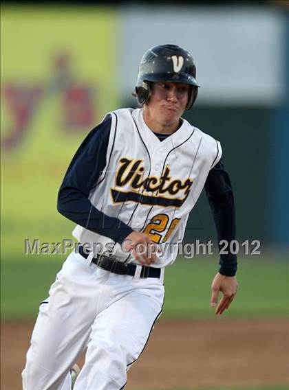 Thumbnail 3 in Victor vs. Lancaster (NYSPHSAA Class AA Regional) photogallery.