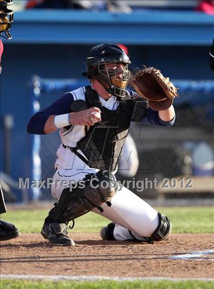 Thumbnail 3 in Victor vs. Lancaster (NYSPHSAA Class AA Regional) photogallery.