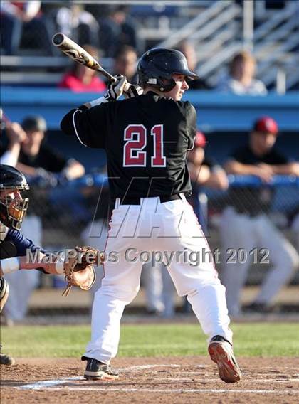 Thumbnail 3 in Victor vs. Lancaster (NYSPHSAA Class AA Regional) photogallery.