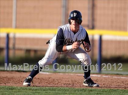 Thumbnail 2 in Victor vs. Lancaster (NYSPHSAA Class AA Regional) photogallery.