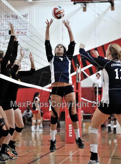 Thumbnail 1 in Chaminade @ Canyon (Molten Classic) photogallery.