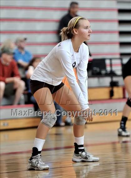 Thumbnail 3 in Chaminade @ Canyon (Molten Classic) photogallery.