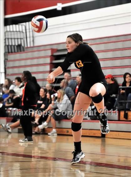 Thumbnail 1 in Chaminade @ Canyon (Molten Classic) photogallery.