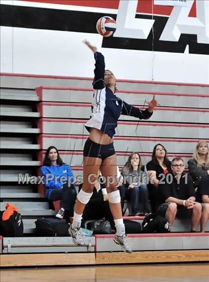 Thumbnail 3 in Chaminade @ Canyon (Molten Classic) photogallery.