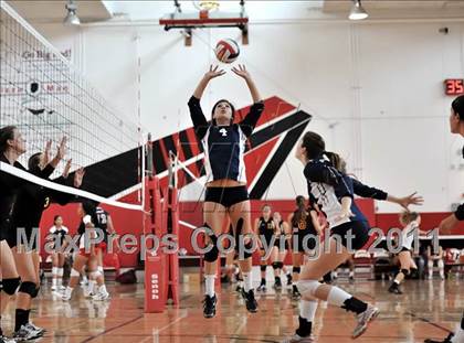 Thumbnail 1 in Chaminade @ Canyon (Molten Classic) photogallery.