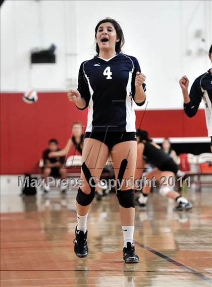 Thumbnail 1 in Chaminade @ Canyon (Molten Classic) photogallery.