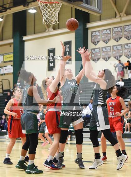 Thumbnail 2 in Great Oak @ Murrieta Mesa photogallery.
