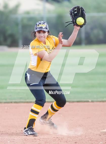 Thumbnail 2 in Marcos de Niza vs Tuba City (Chandler Prep Softball Classic)  photogallery.