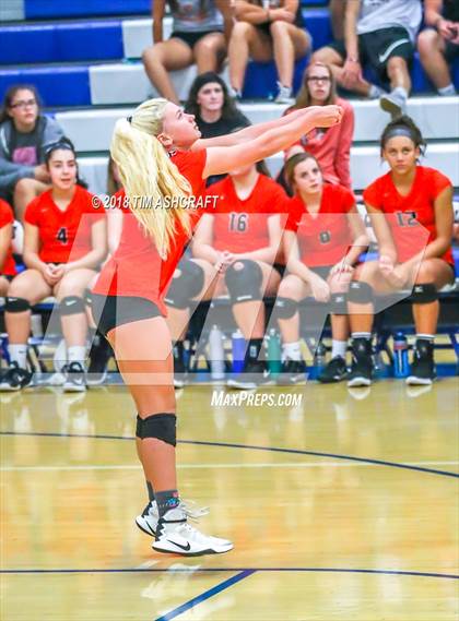 Thumbnail 3 in Franklin County vs Lawrenceburg photogallery.