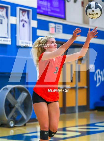 Thumbnail 1 in Franklin County vs Lawrenceburg photogallery.