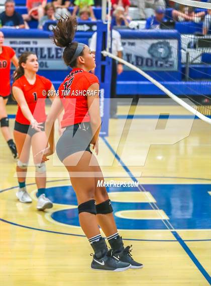 Thumbnail 1 in Franklin County vs Lawrenceburg photogallery.