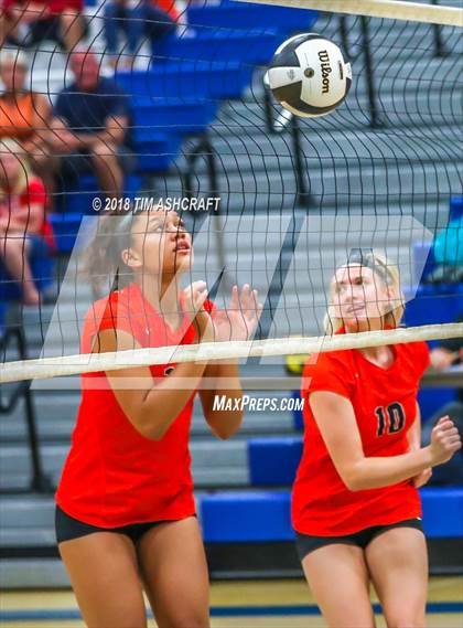 Thumbnail 2 in Franklin County vs Lawrenceburg photogallery.