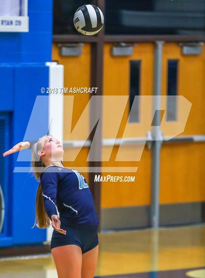 Thumbnail 1 in Franklin County vs Lawrenceburg photogallery.