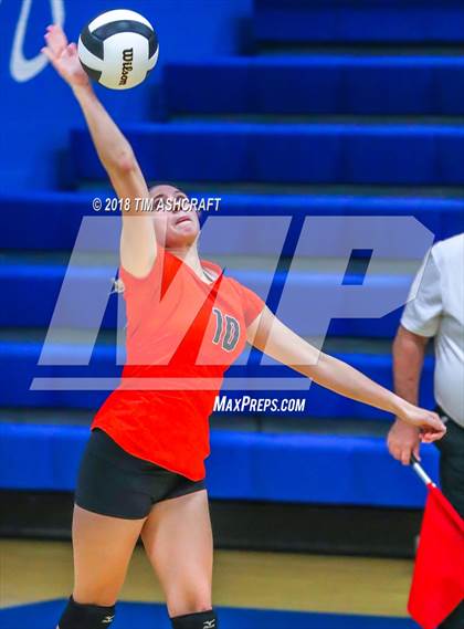 Thumbnail 1 in Franklin County vs Lawrenceburg photogallery.