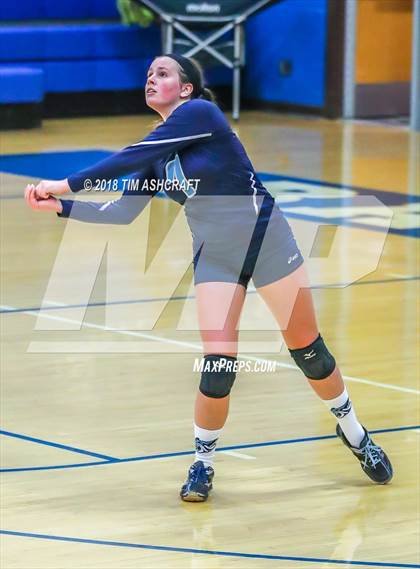 Thumbnail 2 in Franklin County vs Lawrenceburg photogallery.