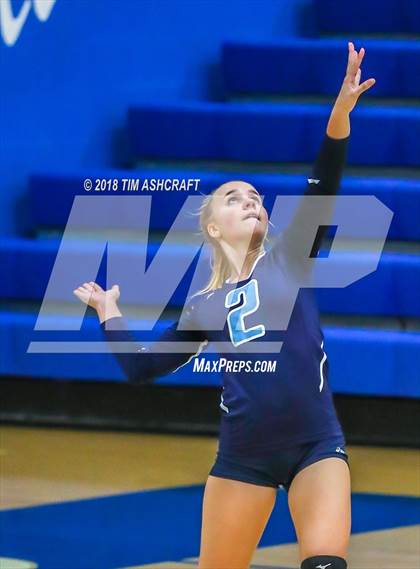 Thumbnail 3 in Franklin County vs Lawrenceburg photogallery.