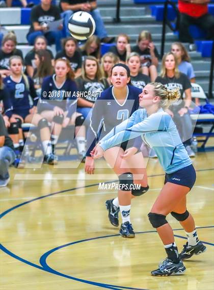 Thumbnail 2 in Franklin County vs Lawrenceburg photogallery.