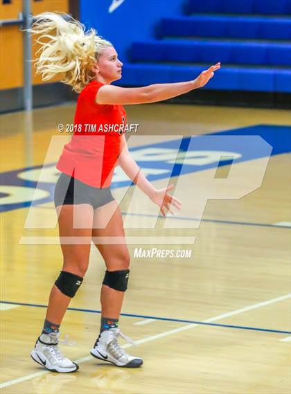 Thumbnail 3 in Franklin County vs Lawrenceburg photogallery.