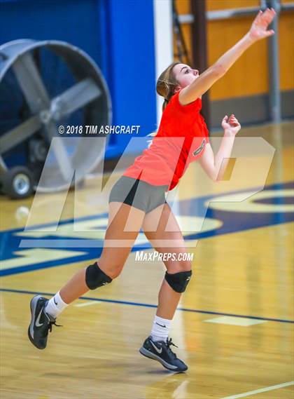 Thumbnail 2 in Franklin County vs Lawrenceburg photogallery.