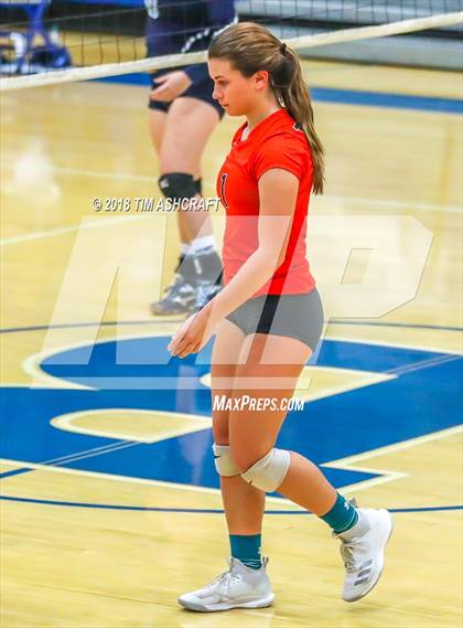 Thumbnail 2 in Franklin County vs Lawrenceburg photogallery.