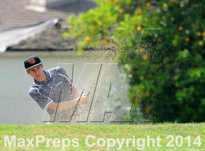 Thumbnail 2 in West Covina Bulldog Invitational photogallery.