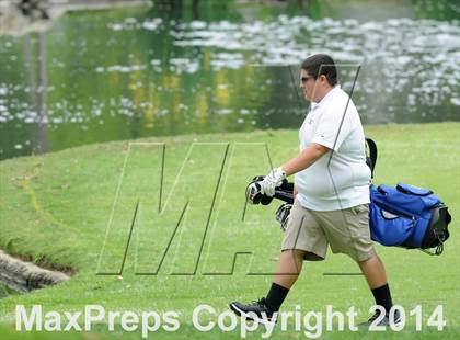 Thumbnail 3 in West Covina Bulldog Invitational photogallery.