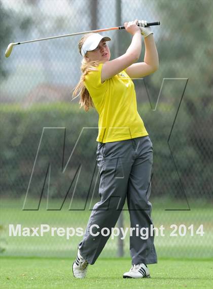 Thumbnail 1 in West Covina Bulldog Invitational photogallery.