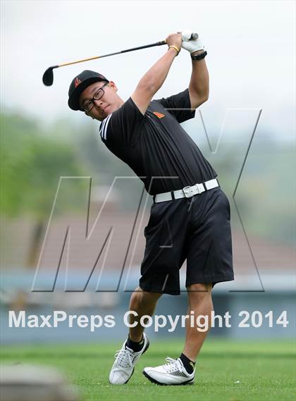 Thumbnail 2 in West Covina Bulldog Invitational photogallery.