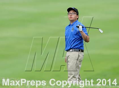 Thumbnail 2 in West Covina Bulldog Invitational photogallery.