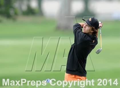 Thumbnail 2 in West Covina Bulldog Invitational photogallery.