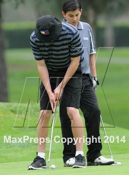 Thumbnail 1 in West Covina Bulldog Invitational photogallery.