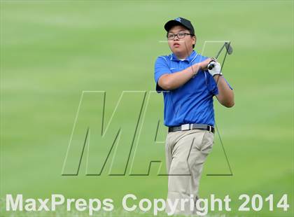 Thumbnail 1 in West Covina Bulldog Invitational photogallery.