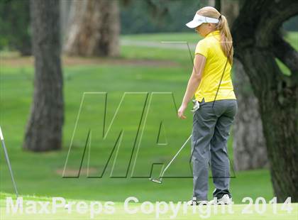 Thumbnail 1 in West Covina Bulldog Invitational photogallery.