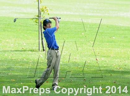 Thumbnail 2 in West Covina Bulldog Invitational photogallery.