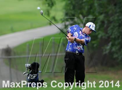 Thumbnail 2 in West Covina Bulldog Invitational photogallery.