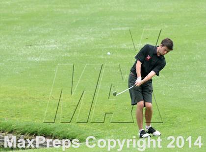 Thumbnail 1 in West Covina Bulldog Invitational photogallery.