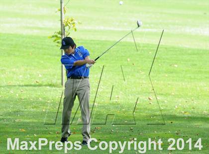 Thumbnail 1 in West Covina Bulldog Invitational photogallery.