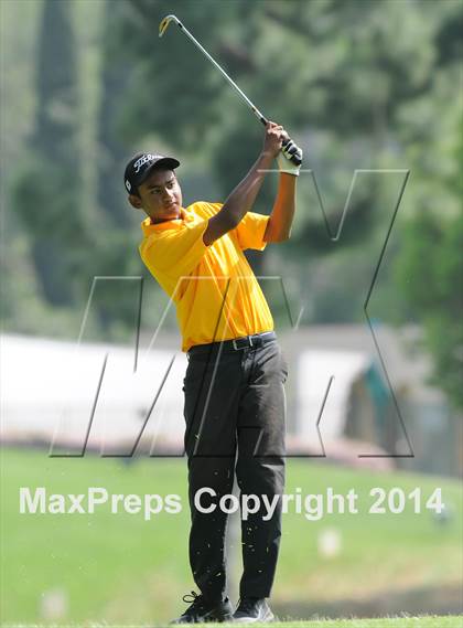 Thumbnail 1 in West Covina Bulldog Invitational photogallery.