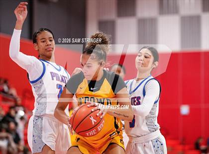 Thumbnail 3 in Bishop O'Dowd @ San Leandro photogallery.