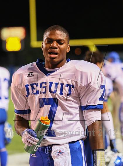 Thumbnail 2 in Jesuit @ Archbishop Rummel photogallery.