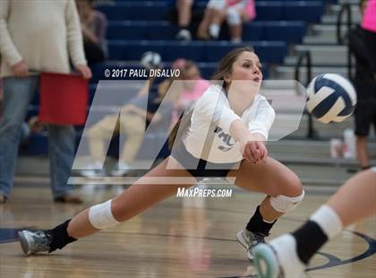 Thumbnail 3 in D'Evelyn @ Valor Christian photogallery.