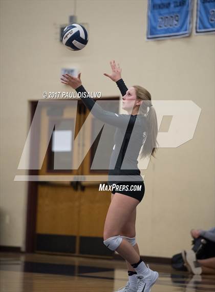 Thumbnail 3 in D'Evelyn @ Valor Christian photogallery.